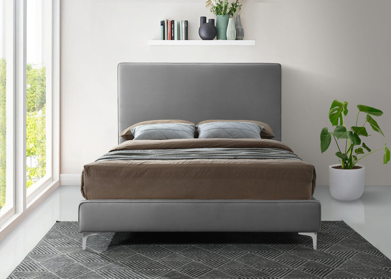 Geri Grey Velvet Queen Bed